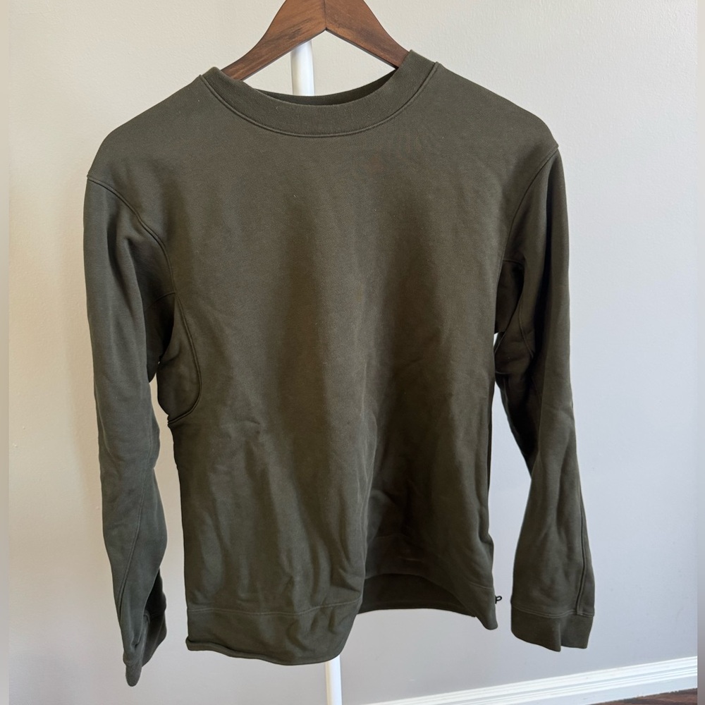 Lululemon crew sweatshirt in olive, size small